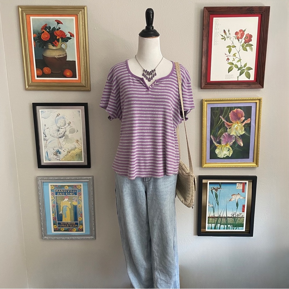 Vintage Striped Purple Short-Sleeve V-Neck Top